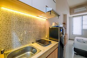 Elegant Studio At Evenciio Apartment Margonda