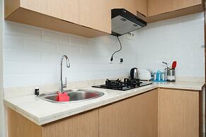 Minimalist And Comfy 2Br Signature Park Grande Apartment