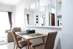 Modern 2Br At Signature Park Grande Apartment