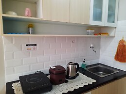 Homey And Tidy Studio Monroe Tower Apartment