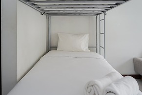 Cozy Stay Studio Apartment At Scientia Residence