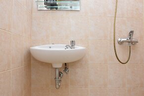 Fully Furnished With Comfortable Design 2Br At The Boutique Apartment