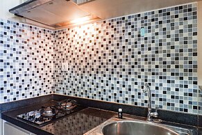 Warm Studio Apartment At Tamansari Papilio