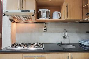 Comfort 2Br At Mediterania Gajah Mada Apartment