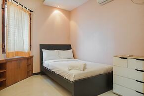 Comfort 2Br At Mediterania Gajah Mada Apartment