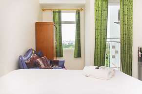 Nice And Comfort Studio At Springlake Apartment