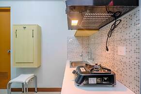 Nice And Elegant 1Br At Royal Heights Apartment