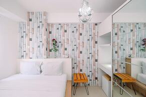 Warm And Cozy 2Br At Low Floor Bassura City Apartment