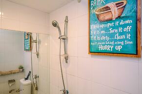 Warm And Cozy 2Br At Low Floor Bassura City Apartment