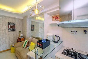 Warm And Cozy 2Br At Low Floor Bassura City Apartment