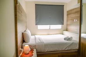 Nice And Warm 1Br At Belmont Residence Puri Apartment