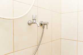 Comfort Living 2Br At Springlake Summarecon Bekasi Apartment