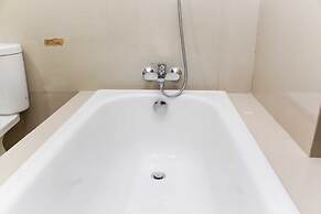 Nice And Comfort Studio Room At Azalea Suites Apartment