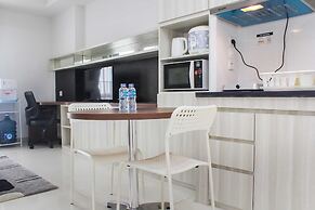 Nice And Comfort Studio Room At Azalea Suites Apartment