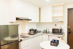 Nice And Elegant 1Br Apartment At Mustika Golf Residence