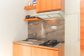 Cozy Studio At Bassura City Apartment