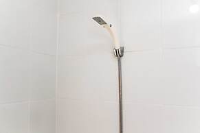 Cozy Studio At Bassura City Apartment