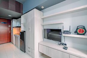 Comfy And Tidy Studio Kaliana Apartment