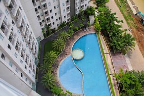 Modern And Spacious Studio Apartment At Mustika Golf Residence