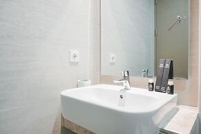 Fully Furnished Penthouse Studio At Gold Coast Pik Apartment