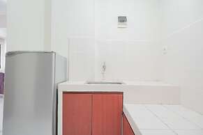 Comfortable And Combined 3Br At City Park Apartment