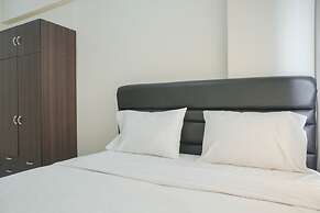 Comfortable And Combined 3Br At City Park Apartment