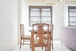 Comfortable And Combined 3Br At City Park Apartment