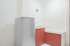 Comfortable And Combined 3Br At City Park Apartment