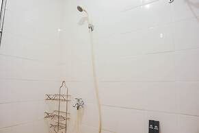 Comfortable And Combined 3Br At City Park Apartment