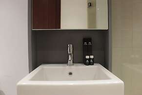 Modern & Cozy 2Br Apartment At Tamansari Tera Residence