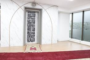 Modern & Cozy 2Br Apartment At Tamansari Tera Residence