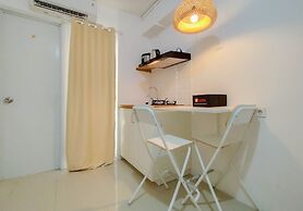 Cozy Living And Simply 2Br At Bassura City Apartment