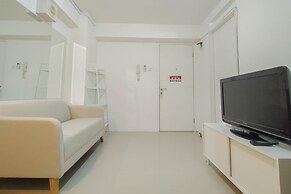 Cozy Living And Simply 2Br At Bassura City Apartment