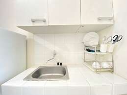 Relaxing 1Br Apartment At Parahyangan Residence Near Parahyangan Unive