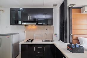 Cozy And Tidy Studio Apartment Mangga Dua Residence