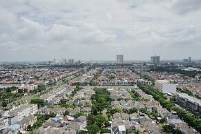 Comfortable And Nice 1Br At M-Town Signature Apartment