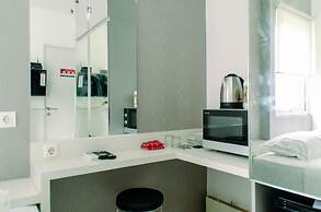 Nice Studio Apartment At Aeropolis Residence Near Cgk Airport