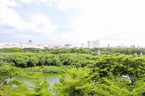 Cozy Studio At Springlake Summarecon Bekasi Apartment