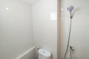 Nice And Cozy Studio At Bassura City Apartment