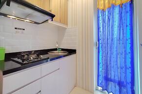 Nice And Cozy Studio At Bassura City Apartment