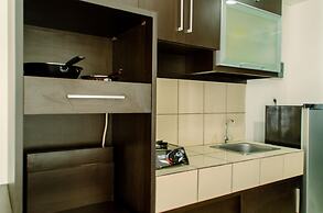 Elegant And Homey Studio At Paramount Skyline Apartment