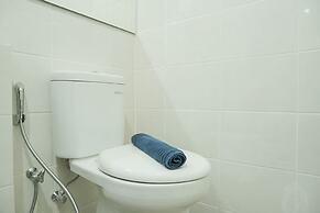 Comfort And Elegant 1Br Green Bay Condominium Apartment