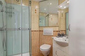 Apartament Turystyczna 3B by Renters