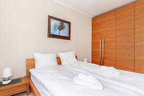 Apartament Turystyczna 3B by Renters