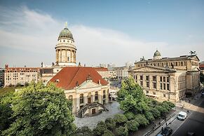 Hotel Luc, Autograph Collection