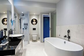 Hotel Luc, Autograph Collection