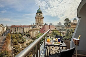 Hotel Luc, Autograph Collection