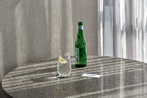 Courtyard By Marriott Melbourne Flagstaff Gardens