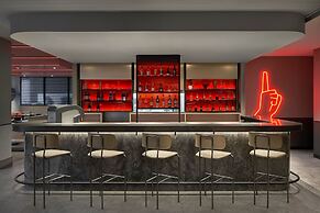 Courtyard By Marriott Melbourne Flagstaff Gardens