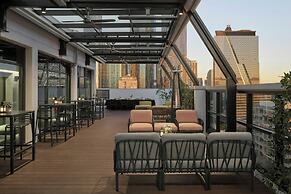 Courtyard By Marriott Melbourne Flagstaff Gardens